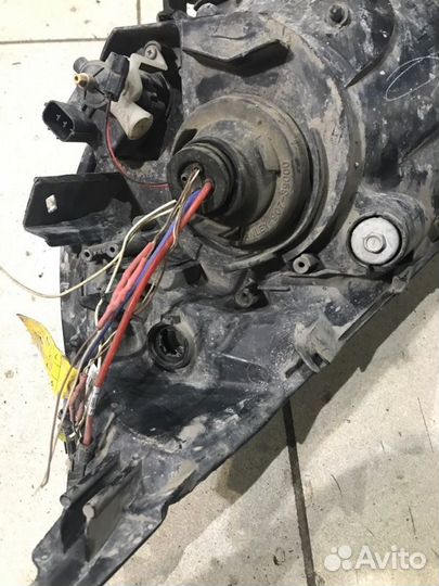 Фара передняя правая Honda Fit GD1 L13A