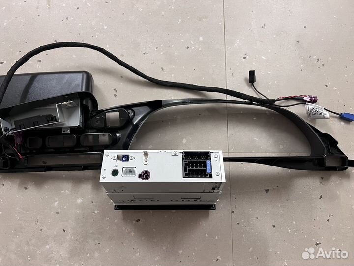 Комплект музыки в машину Niva Travel