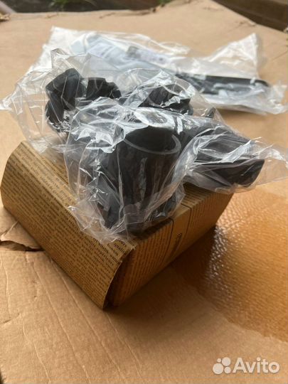 Саленблоки ппредней балки мерседес 166