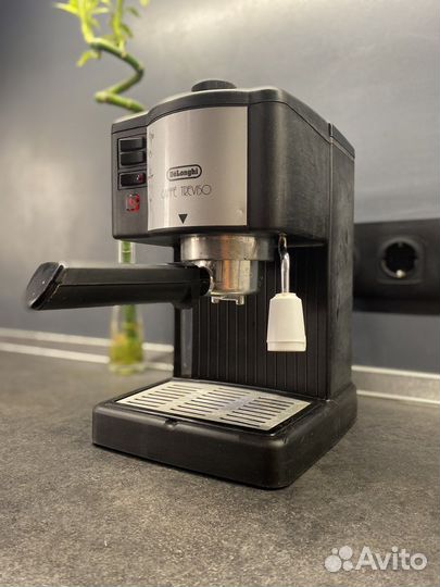 Кофемашина delonghi рожковая кофеварка черная