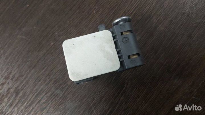 Датчик удара Bmw X6M E71 S63B44A 2009