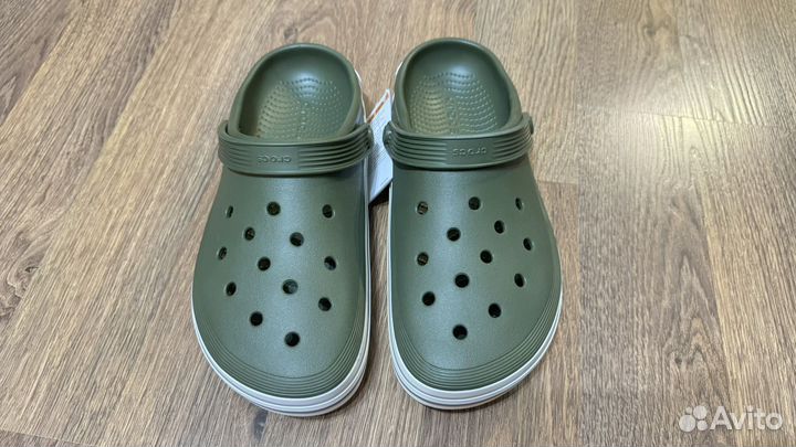 Crocs Оригинал размер 42 M9W11