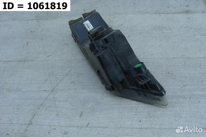 Птф передняя левая Volkswagen Tiguan