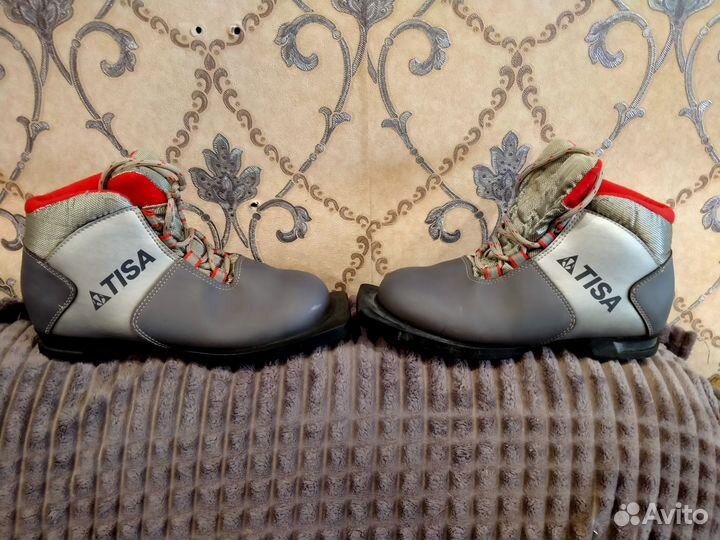 Беговые лыжи