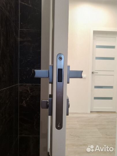 Межкомнатные двери комплект в наличии