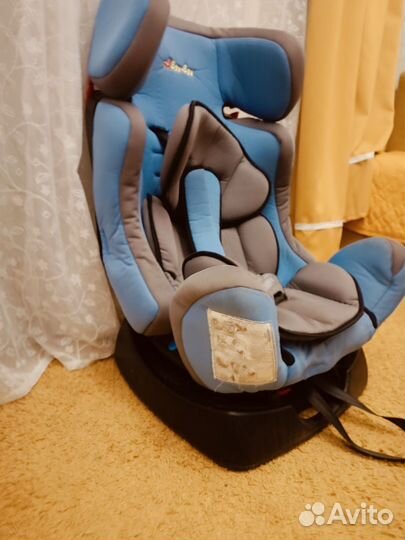 Детское автокресло