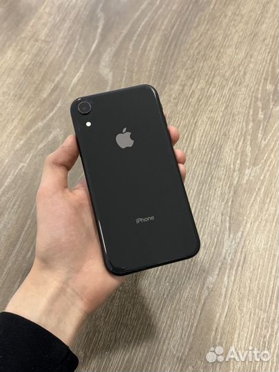 iPhone Xr, 64 ГБ