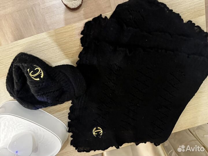 Шапка(кепка) и шарф-палантин