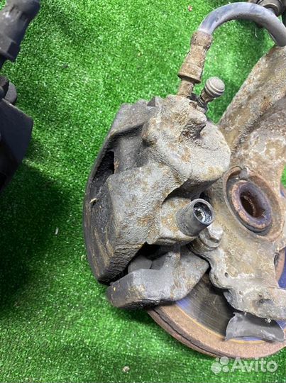 Суппорт тормозной передний правый Ford Focus 2