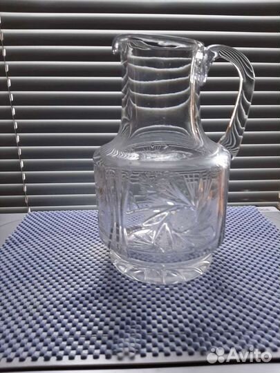 Кувшин хрустальный
