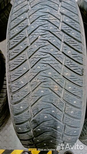 Yokohama Ice Guard IG65 235/60 R18 107T