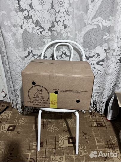 Вещи в коробке