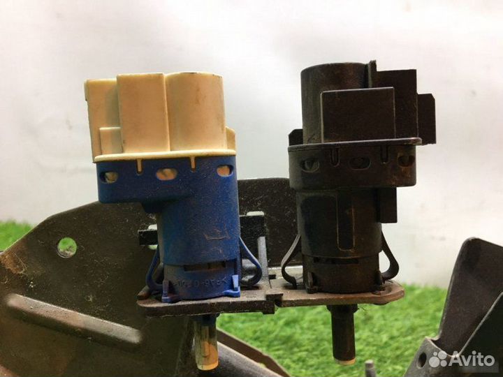 Датчики тормоза Ford Focus 2