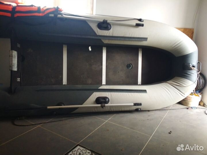 Надувная лодка пвх с мотором