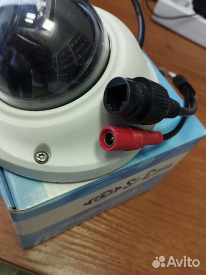 Камера видеонаблюдения купольная