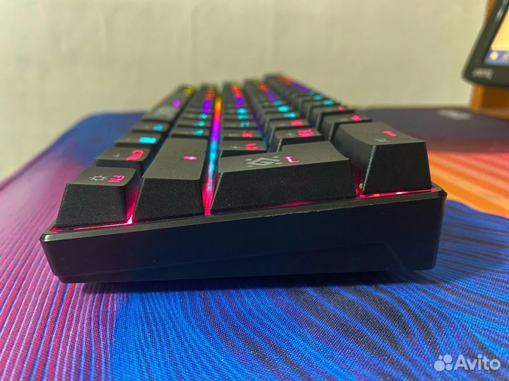 Игровая механическая клавиатура и мышь