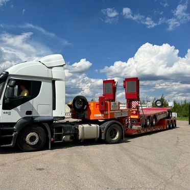 Перевозка негабарита, спецтехники тралом