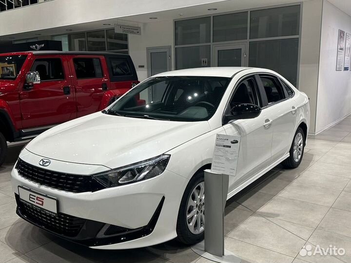 Kaiyi E5 1.5 CVT, 2023