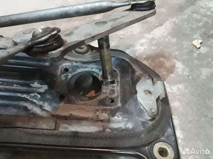 Трапеция дворников Хонда Одиссей