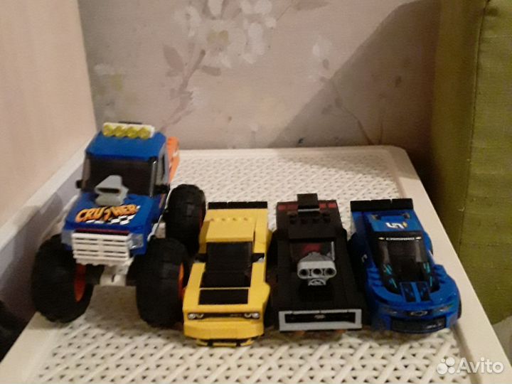 4 машины из lego