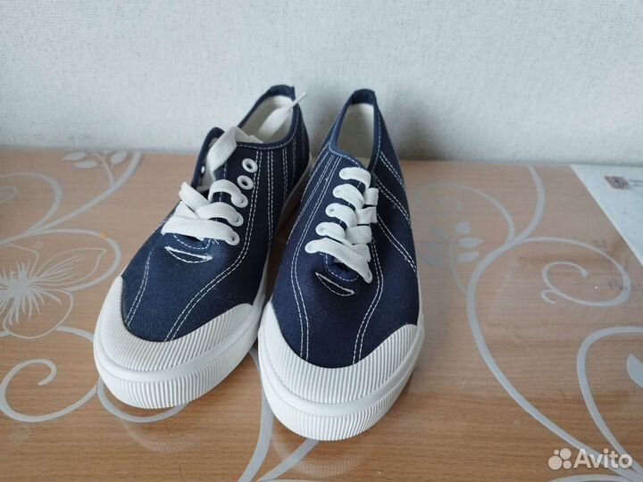 Кеды новые