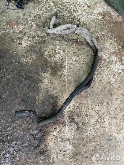 Патрубок отопителя Ford Focus 1 Usa 2001г 1.8 eyde