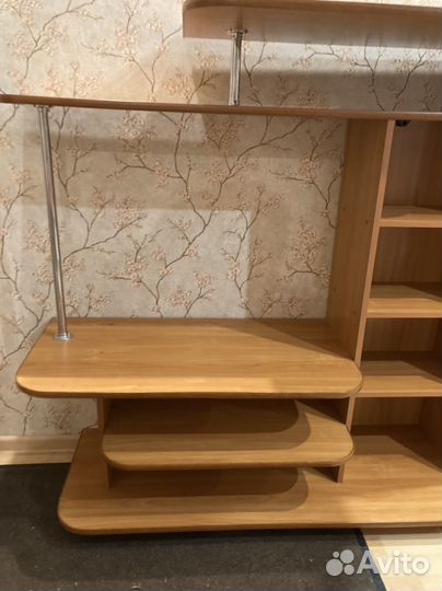 Полка под тв