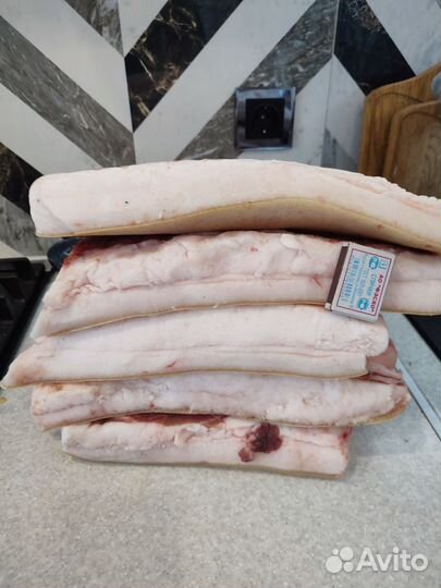 Сало свиное свежее