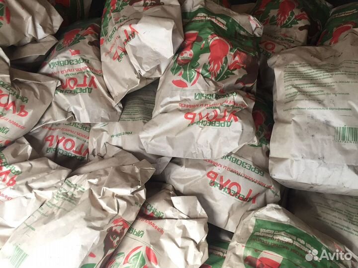 Уголь березовый кусковой для шашлыка