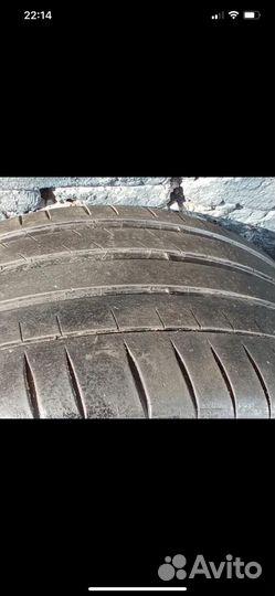 Michelin Pilot Sport 4 S 255/35 R20 и 275/35 R20 102Y