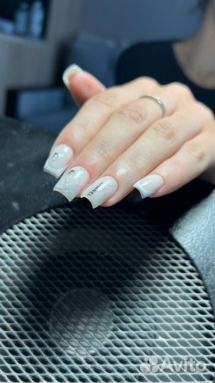 Мастер маникюра и педикюра