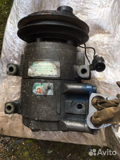 Продам компрессор кондиционера