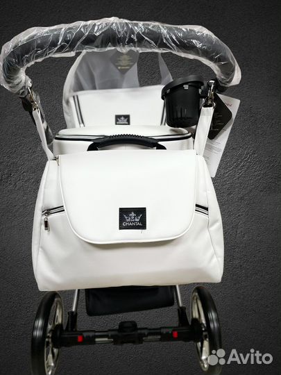 Детская коляска Adamex Chantal SE LUX C104 2 в 1