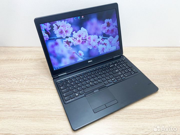 Мощный Dell 15.6 Core i7-5600/ 16GB / SSD
