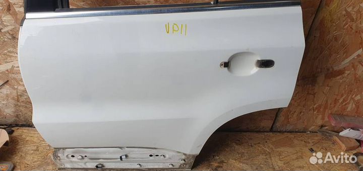 Дверь задняя левая Volkswagen Tiguan 2007-2011