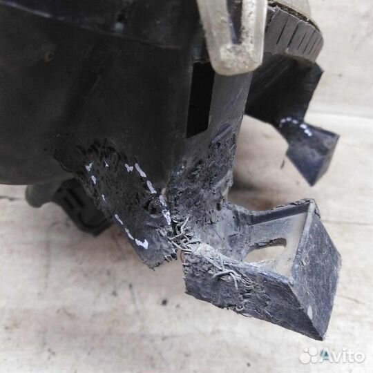 Фара передняя левая Renault Clio II