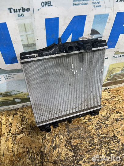 Радиатор охлаждения Киа Пиканто 1 SA