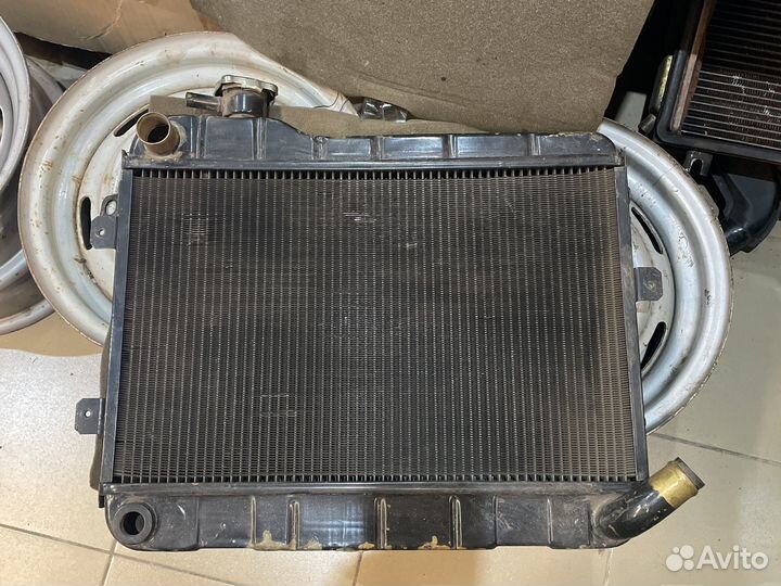 Радиатор медный ваз 2106