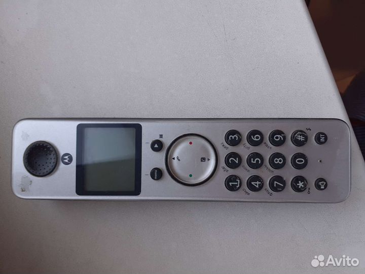 Домашний телефон motorola