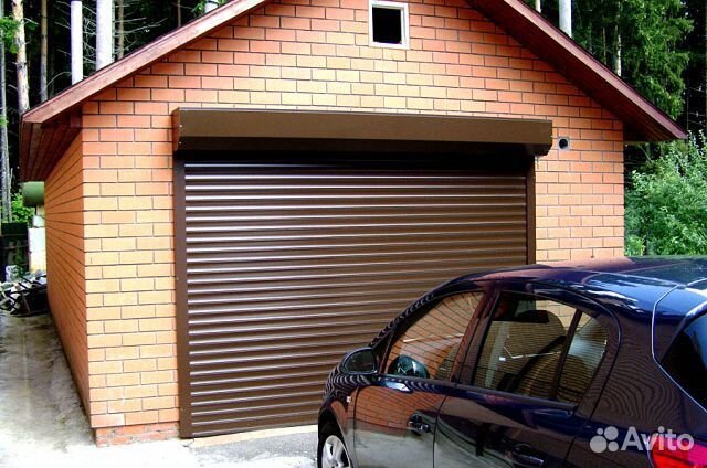 Рольставни в коттедж