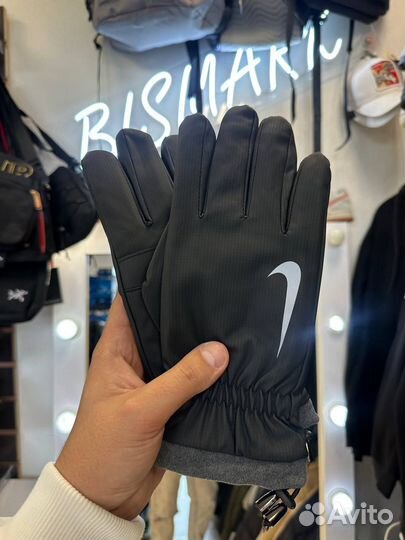 Перчатки nike