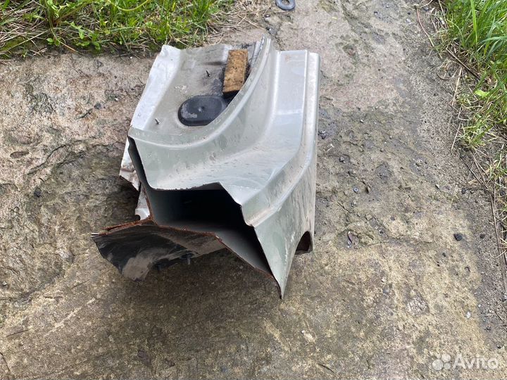 Крыло заднее правое рено логан2- закат/ сапожок