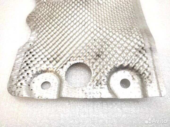 Тепловой экран Bmw 1-Series F20 1.6I 2015