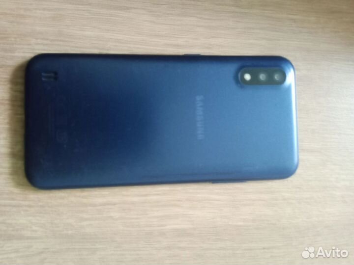 Samsung Galaxy A01, 2/16 ГБ