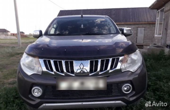 В разборе Mitsubishi L200 2013-2016