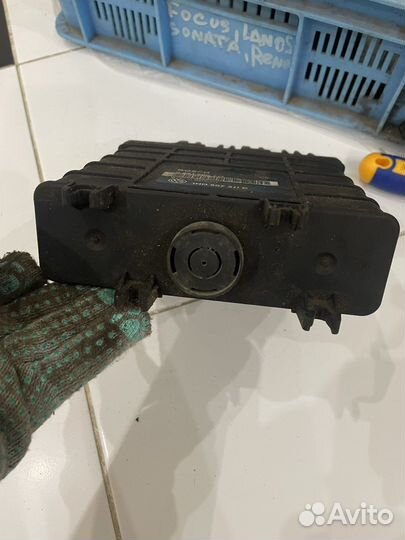 Блок управления двигателем Volkswagen Golf 3