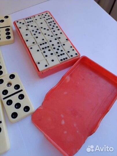 Домино карболитовое советское