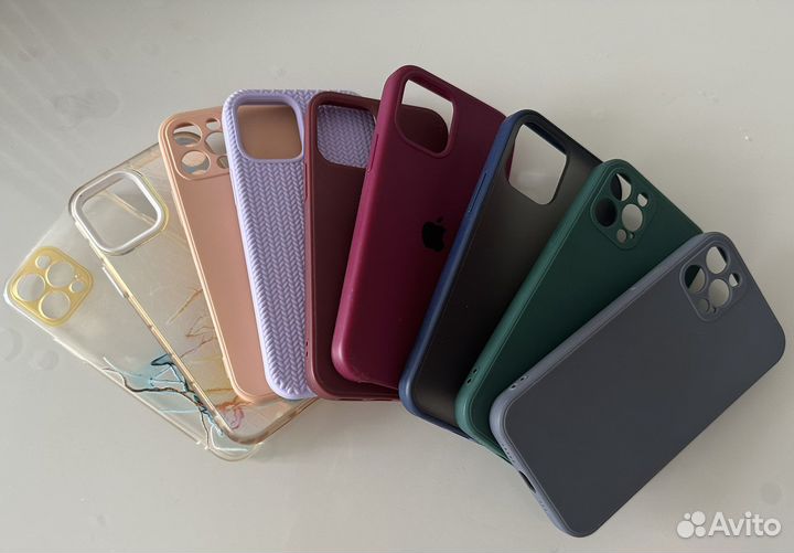 Чехлы на iPhone 12 про