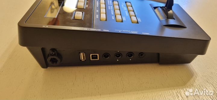 Синтезатор roland - XPS 10