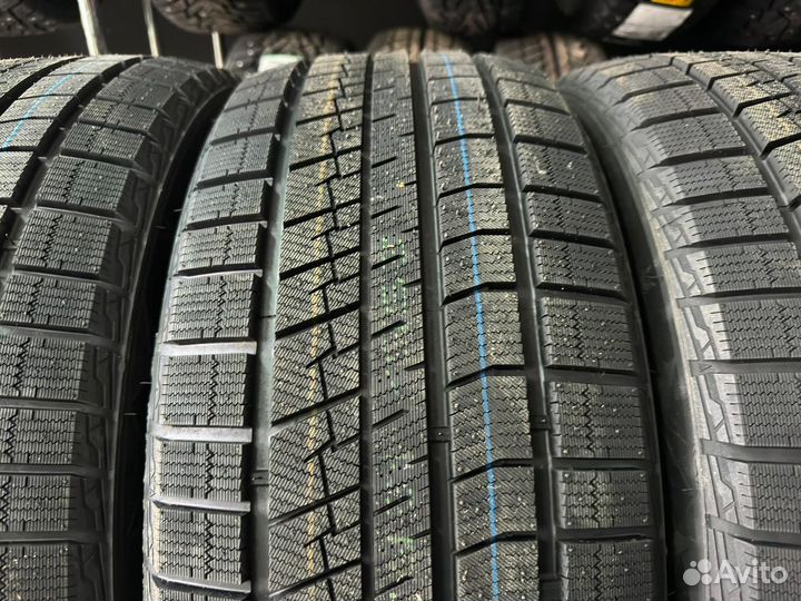 Tracmax X-Privilo S360 285/40 R22